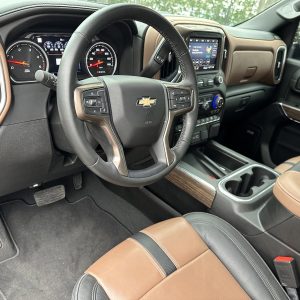 f00b748218844cb38a4097007b35551a 2023 Chevrolet Silverado 2500 High Country