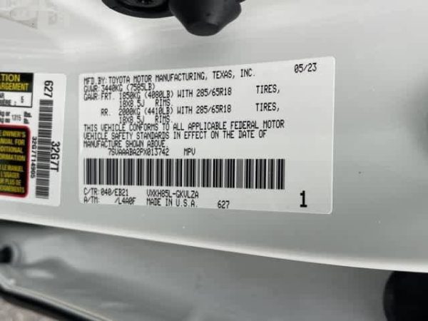 f43dd8b9ad96435a92cef931d1024b50 2023 Toyota Sequoia TRD Pro