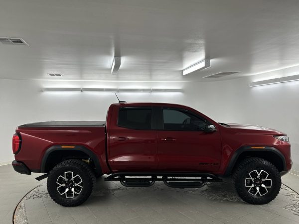 f512132ad39a4b76875b48fea65e95fa 2023 GMC Canyon AT4X
