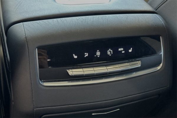 f778ea1f4ba54359bafb63c139b411da 2021 Cadillac Escalade Sport