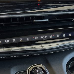 fb38e7348f894e96bdd406dd559d6682 2021 Cadillac Escalade Sport