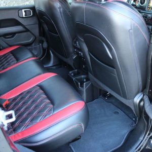 ff79cba92a614aa49e633a26cbc87c43 2020 Jeep Wrangler Unlimited Sahara