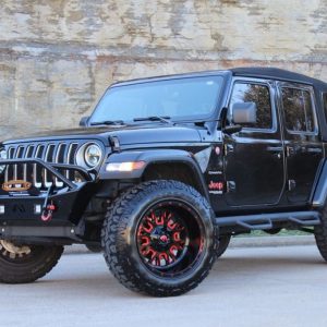 ffa714b3c1c64f65a772f9f1f00b81e6 2020 Jeep Wrangler Unlimited Sahara