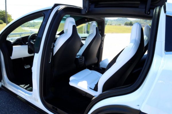 IMG_382001_ (10) 2017 Tesla Model X 100D