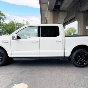 IMG_39200_ (3) 2022 Ford F-150 Lightning Lariat