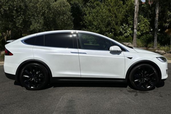 IMG_439302_ (3) 2020 Tesla Model X Long Range Plus