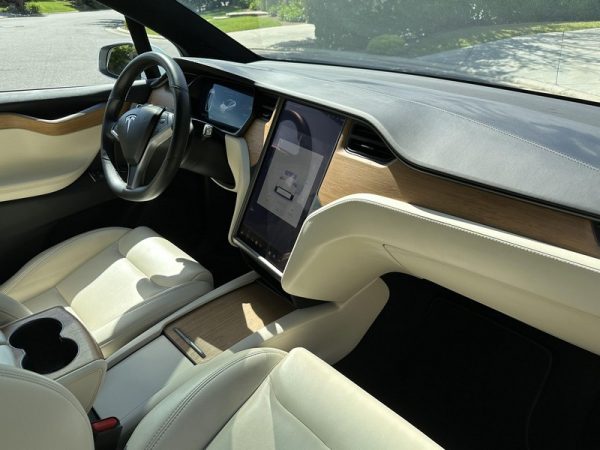 IMG_439302_ (32) 2020 Tesla Model X Long Range Plus