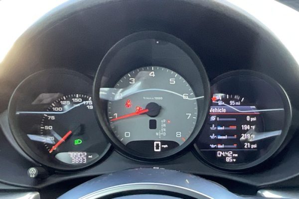 IMG_739396_ (24) 2017 Porsche 718 Cayman S