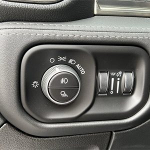 IMG_987390_ (29) 2021 RAM 1500 Limited