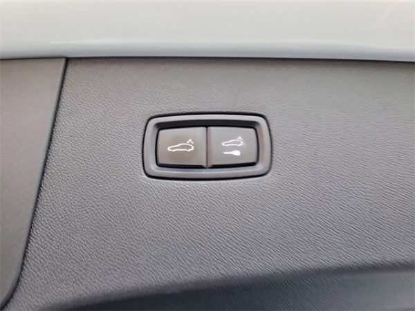 50efc83624ec4819bb2e538ac7a3afb5 2023 Porsche Macan GTS