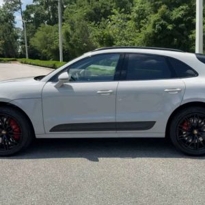 a704a02848ac4b21b112427cf3de6d19 2023 Porsche Macan GTS